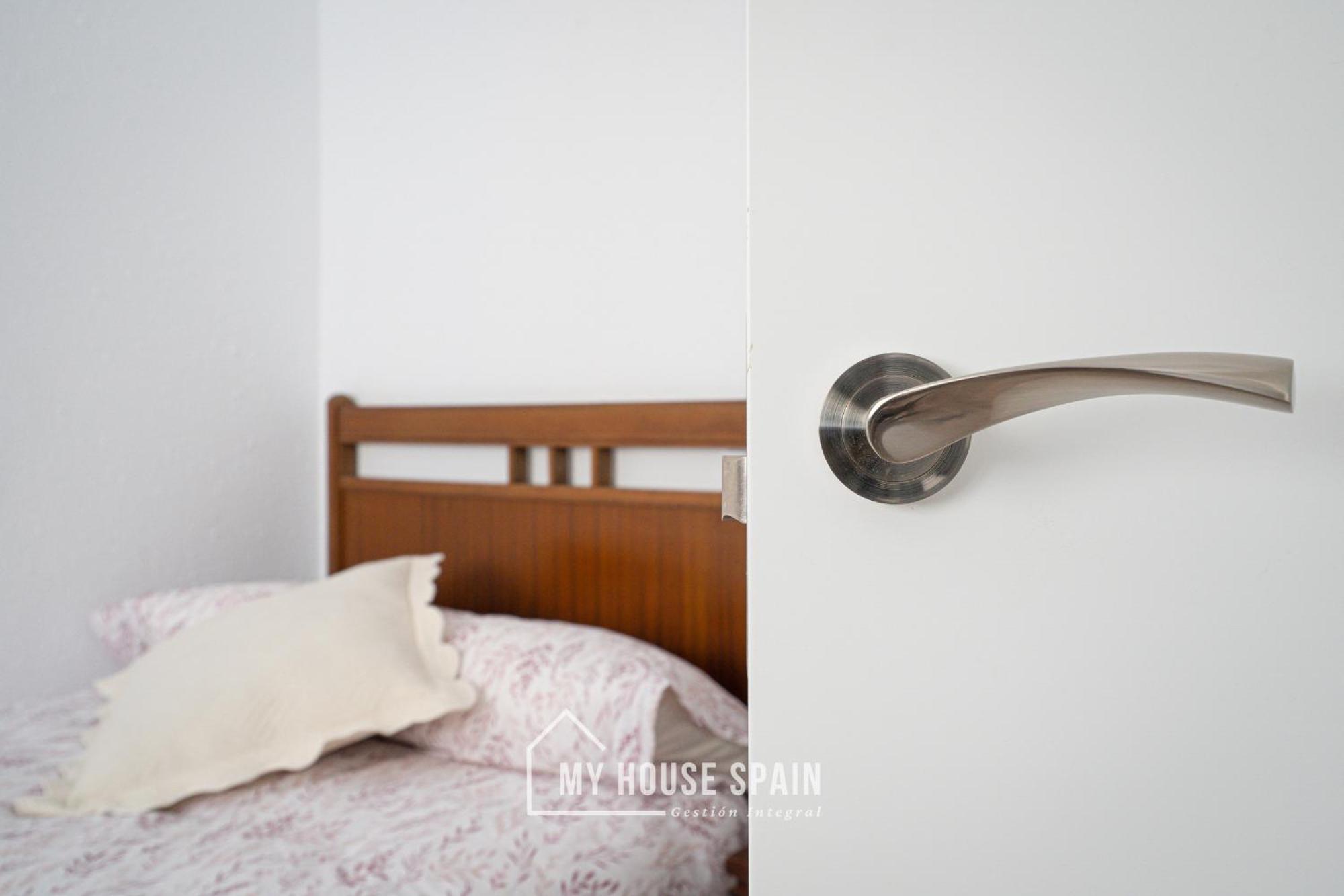 Myhousespain - Piso 3 Habitaciones Cerca Playa San Lorenzo Хихон Экстерьер фото