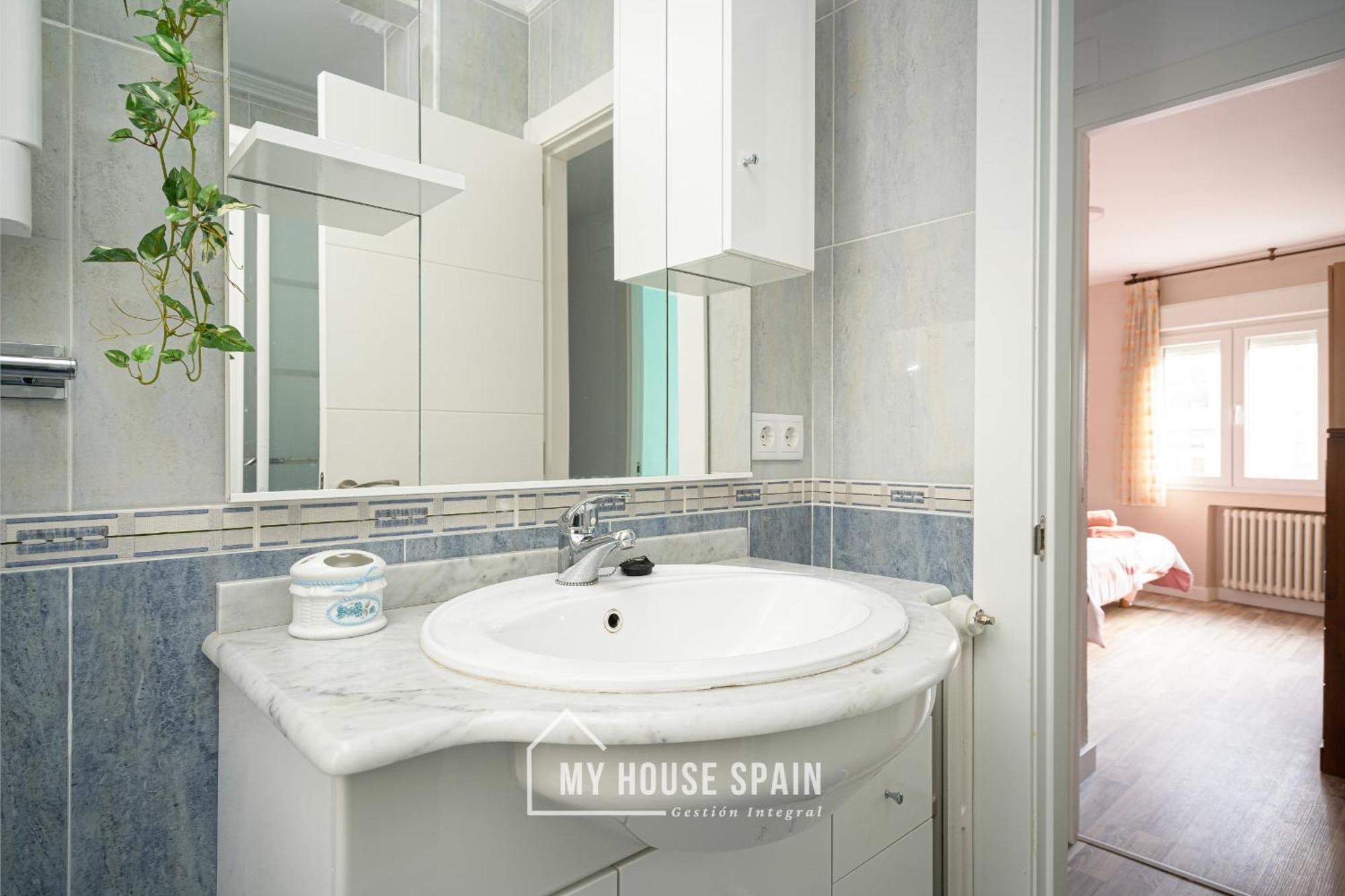Myhousespain - Piso 3 Habitaciones Cerca Playa San Lorenzo Хихон Экстерьер фото